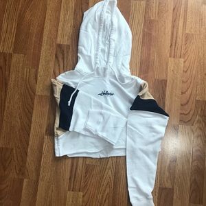 Hollister cropped hooded sweatshirt